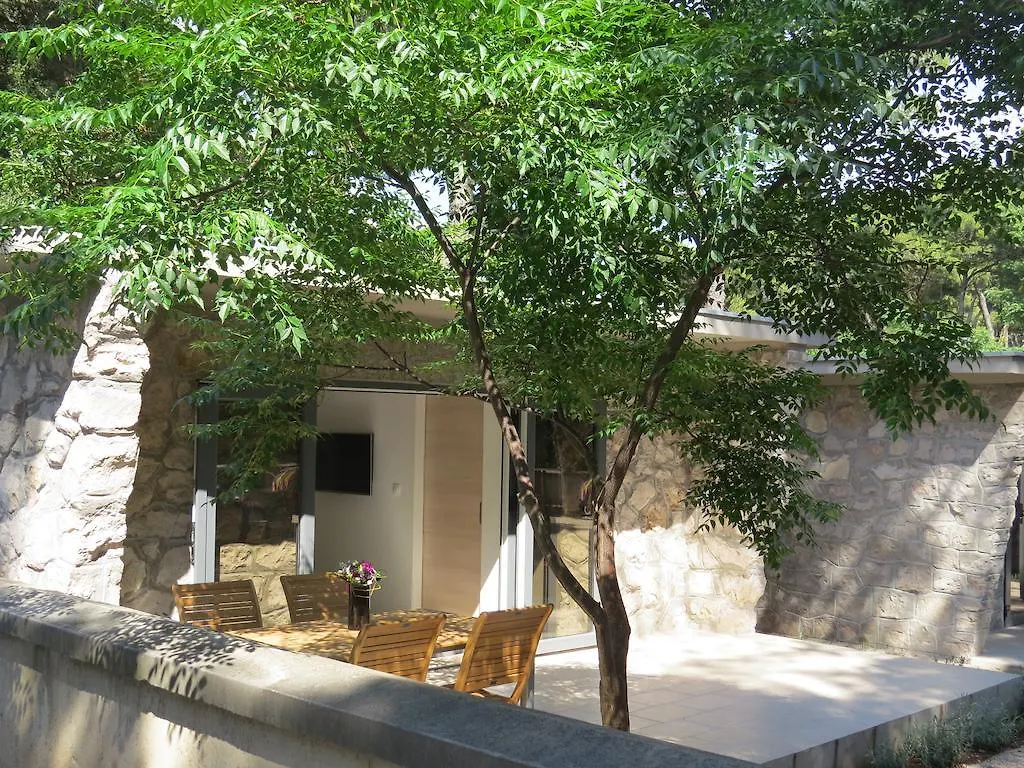 *** Ferienpark Camping Mia Bungalow & Mobile Home Weißenburg Kroatien